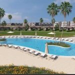 حمام سباحة بقرية بلومار السخنة